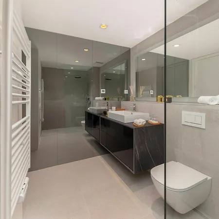 Апартаменты Skyline Luxury Jana *